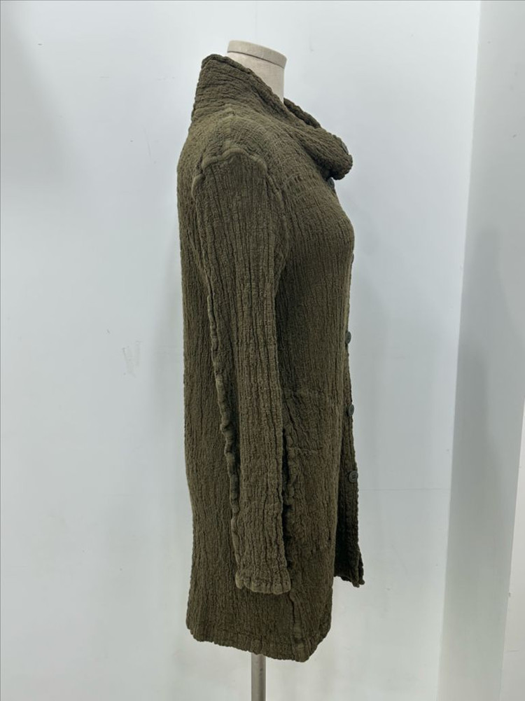 이세이미야케 니트--1