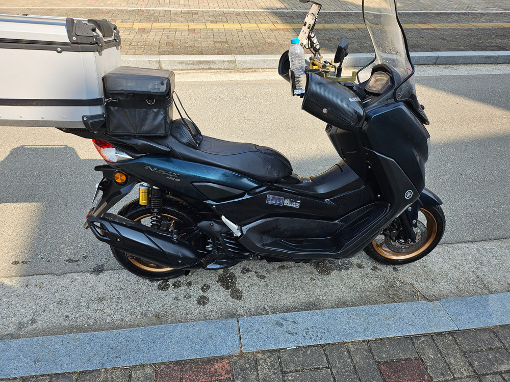 야마하 nmax155cc 팝니다--2