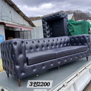 징박은 고급 중고 소파 팝니다 회장님의자 이미지