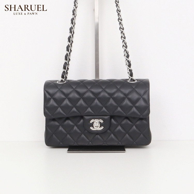 샤넬 클래식 스몰 램스킨 플랩백 은장 A01113 내장칩--1