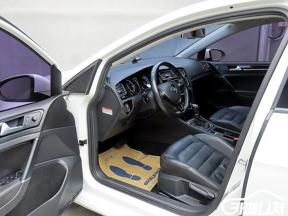 [폭스바겐]골프 7세대 2.0 TDI #3월급매--4