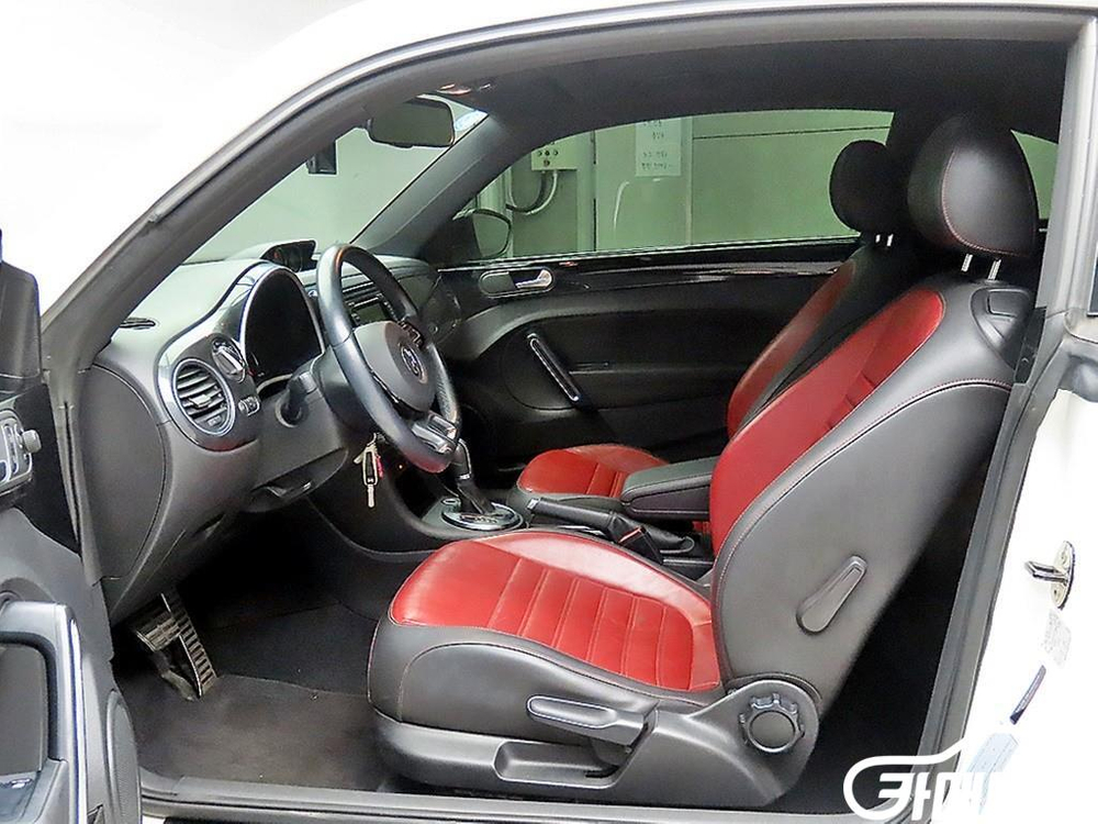 [폭스바겐]더비틀 2.0 TDI 프리미엄 #3월급매--4