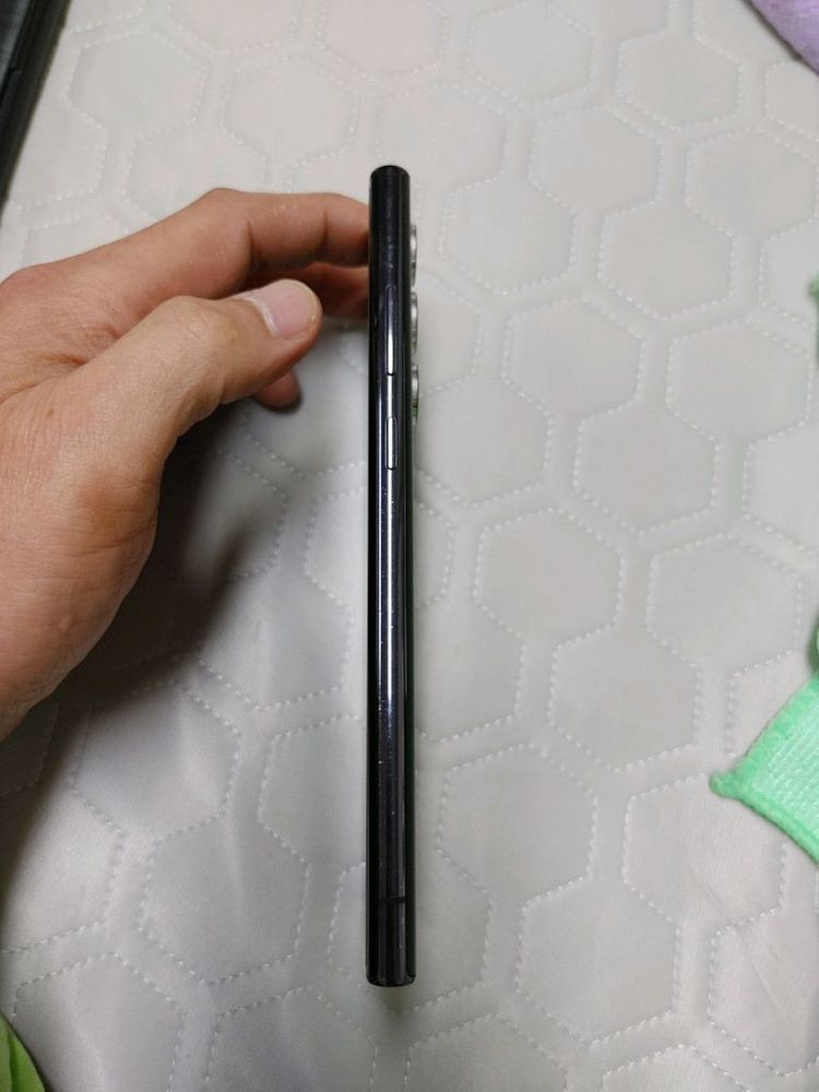 자급제 ㅡ 갤럭시 S22 울트라 512GB + 케이스2개,액정필름--13