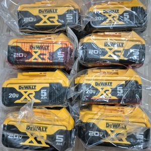 디월트 DCB 184 배터리