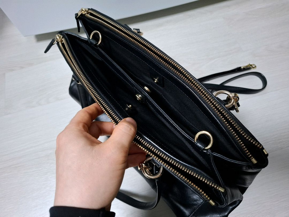 코치 토트백 크로스백 이미지