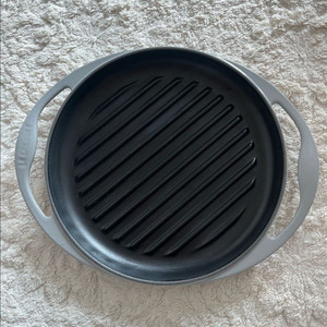 르쿠르제 무쇠 스테이크 그릴팬 (25cm) 그레이 이미지