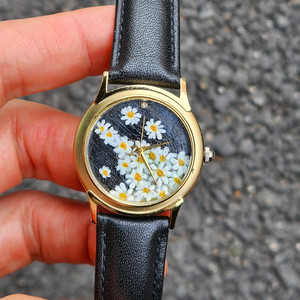 데이지꽃 시계