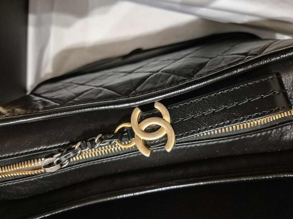 샤넬 가브리엘 호보 뉴미듐 새상품 이미지