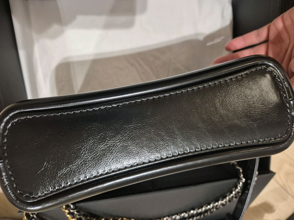 샤넬 가브리엘 호보 뉴미듐 새상품 이미지