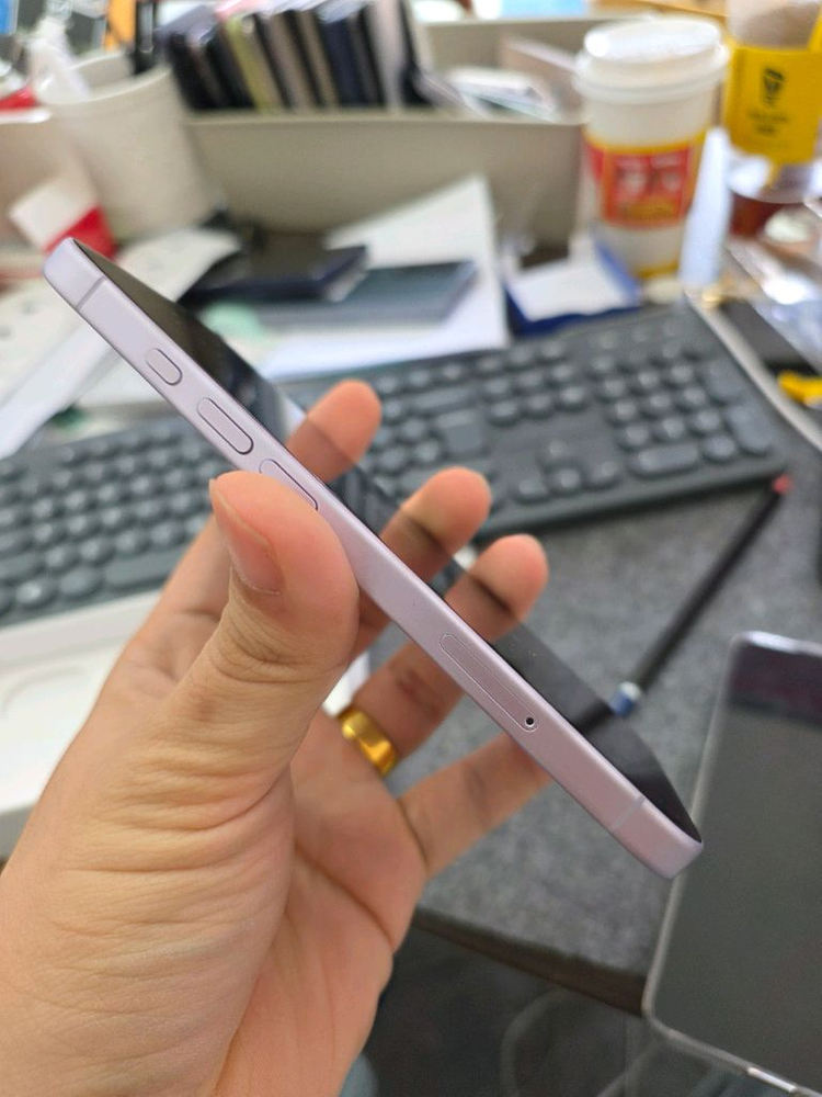 (1050)아이폰17 256 s급 판매--6