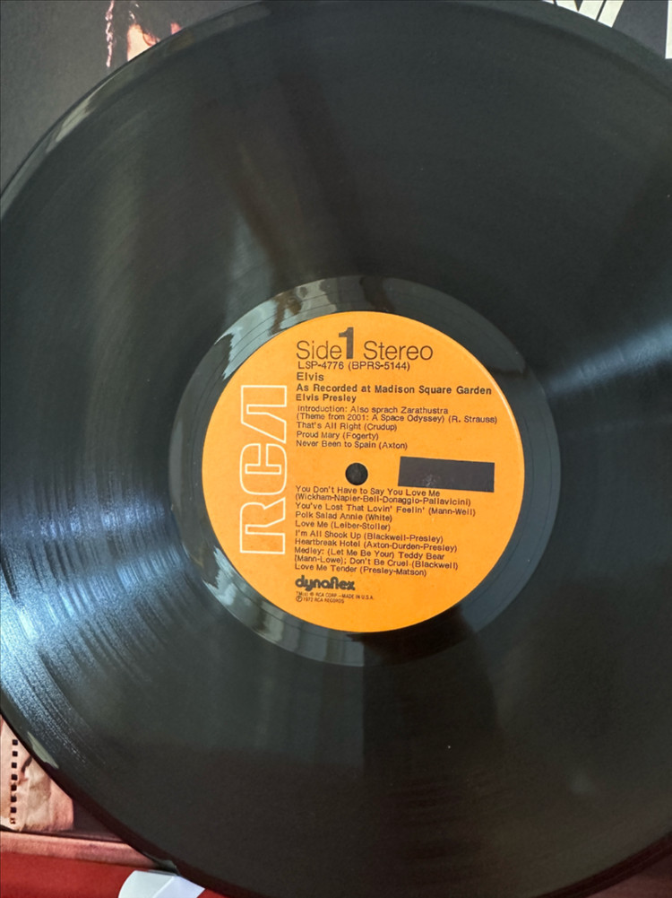 (민트급알판) Elvis Presley 매디슨 스퀘어가든 라이브 LP(미국반)--2