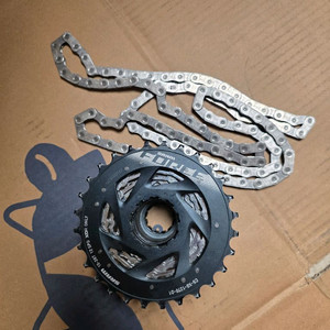 스램포스 d1 12단 스프라켓 + 체인 세트 로드자전거 부품 판매합니다 이미지