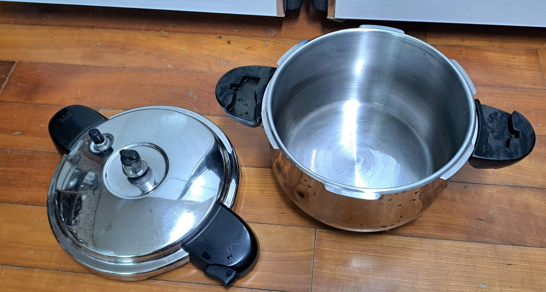 인덕션 겸용 6인용 풍년 압력밥솥 (벌집 후라이팬 덤) 이미지