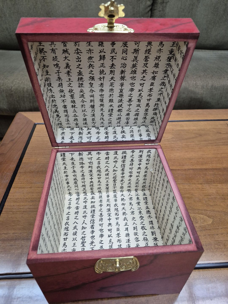 고풍 나무 상자 이미지