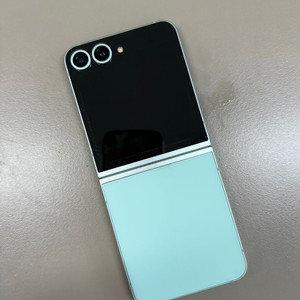 갤럭시 플립6 512G 민트 24년 9월개통 힌지무찍힘 정상해지공기계 42만팝니다@@