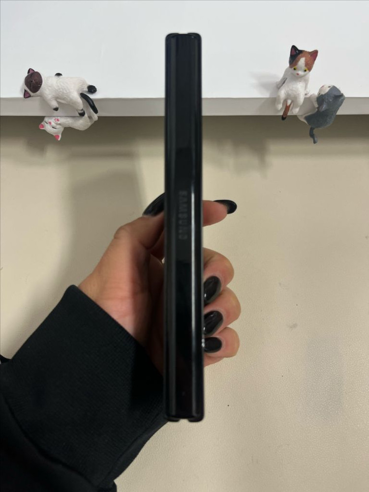 갤럭시Z폴드3 256G 블랙 S급! 이미지