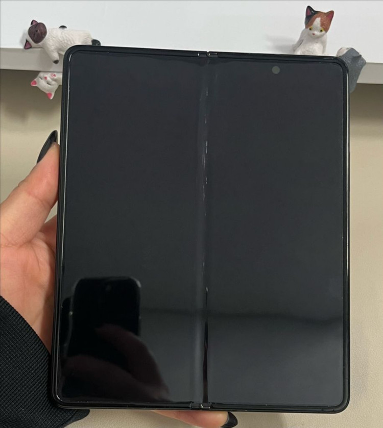 갤럭시Z폴드3 256G 블랙 S급! 이미지