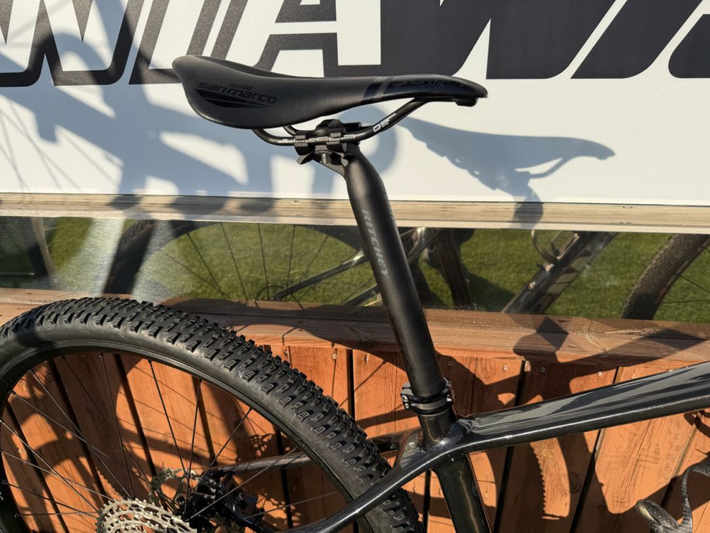 위아위스 엘나스 C1--6