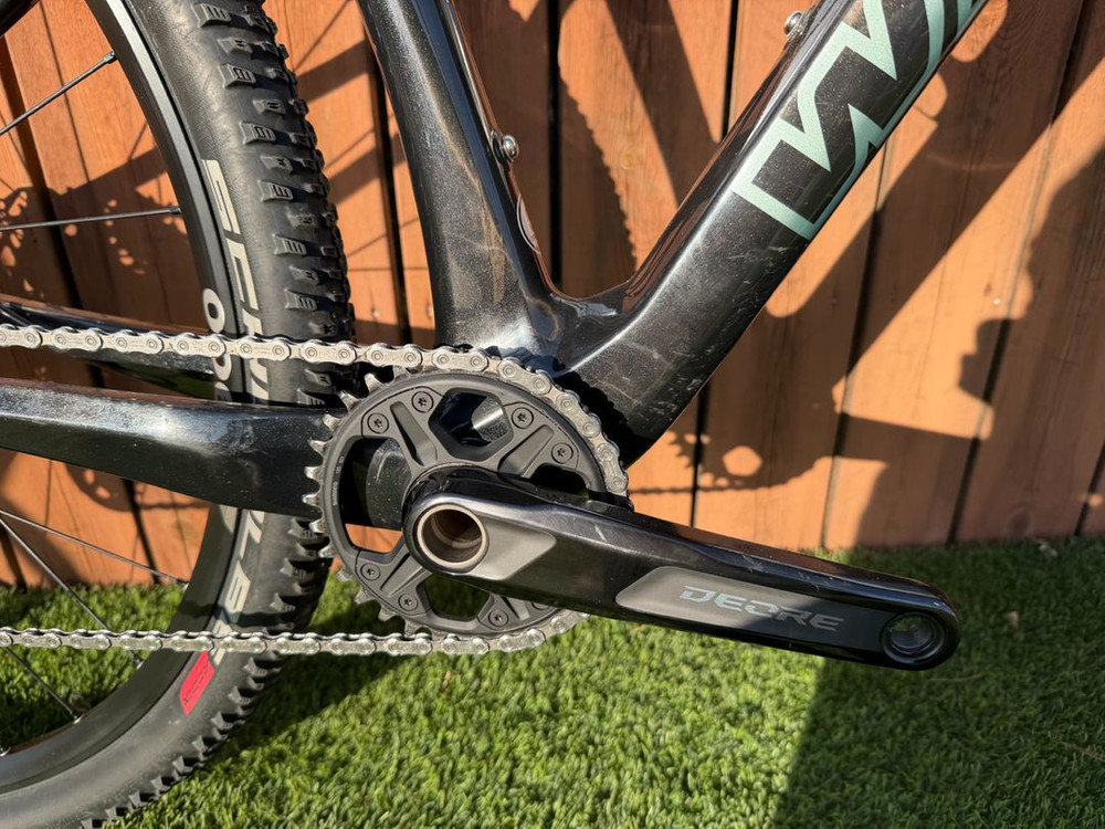 위아위스 엘나스 C1--7