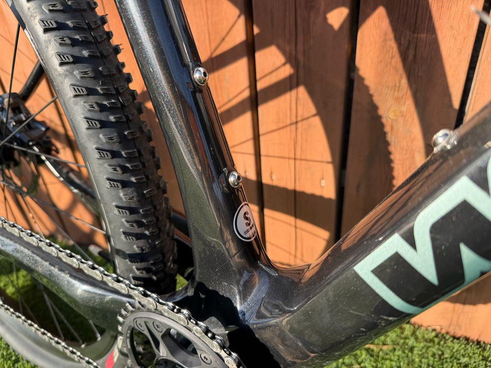 위아위스 엘나스 C1--9