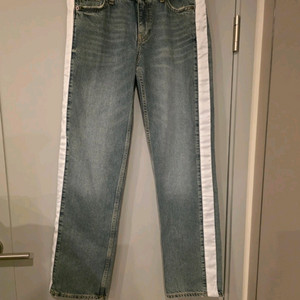 ZARA 여성 자라 데님팬츠 화이트 라인 청바지 36 m / 에잇세컨즈 론론 자라 망고 한섬 타임 마인 쟈딕앤볼테르