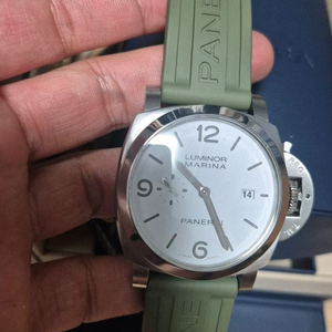 파네라이 루미노르 마리나 신형 흰판 pam03314 이미지