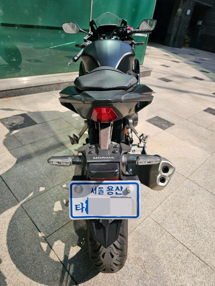혼다 CBR500R 매트 블랙 오토바이 2024년식 이미지