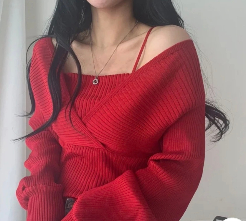 에이블리 오프숄더 랩니트 레드 이미지