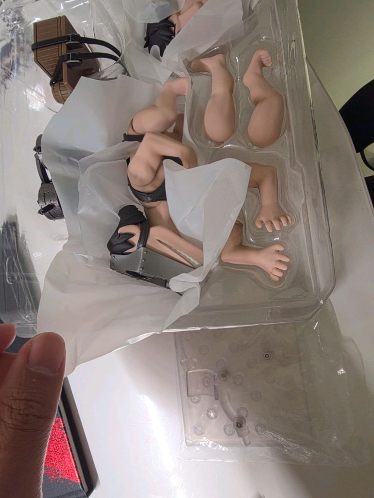 진격의거인 차력거인 넨도로이드 피규어 레진 이미지