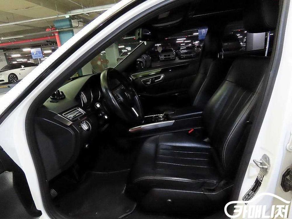 [벤츠]E-클래스 W212 E220 블루텍 아방가르드 스포츠 #3월급매--5