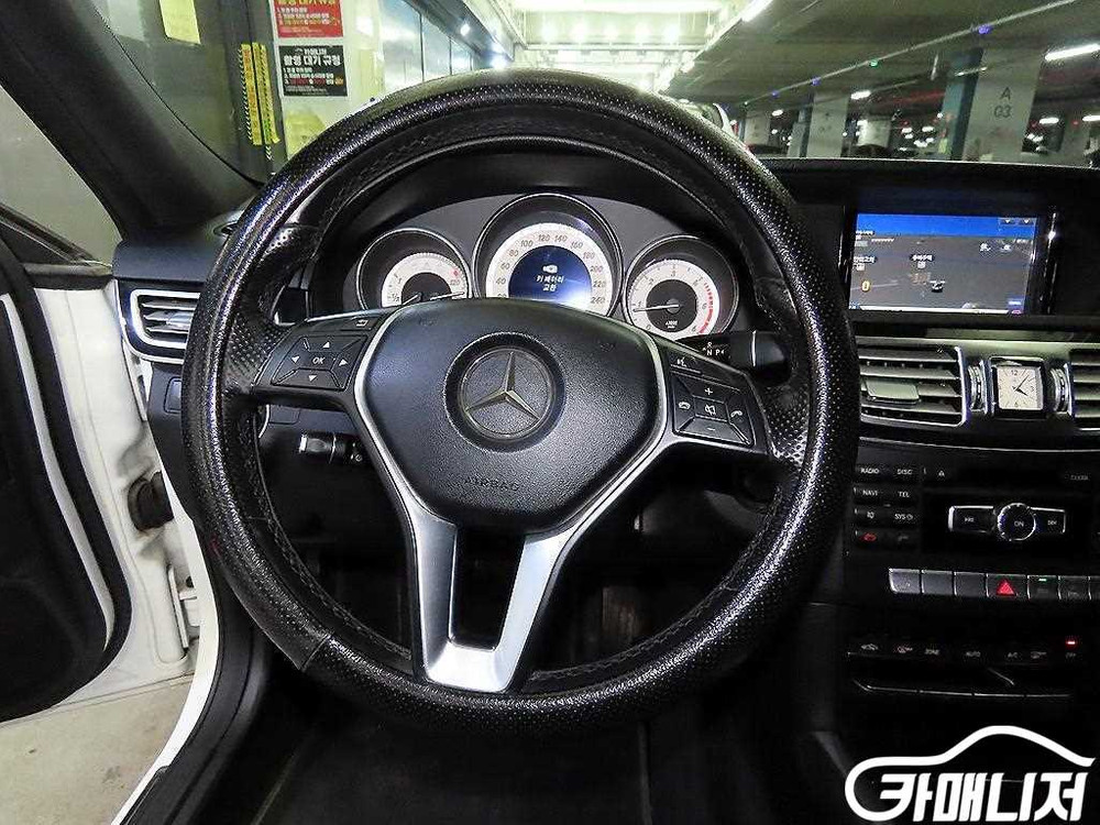 [벤츠]E-클래스 W212 E220 블루텍 아방가르드 스포츠 #3월급매--7