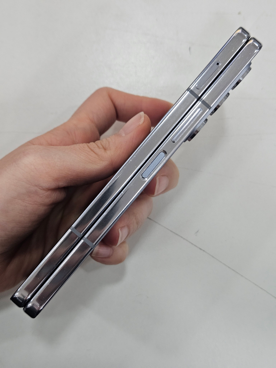 갤럭시Z폴드5 512GB 블루--1