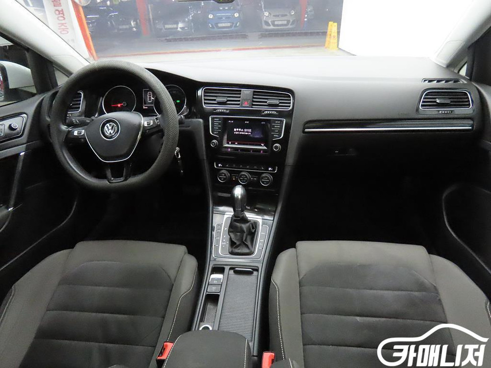[폭스바겐]골프 7세대 2.0 TDI #3월급매--4