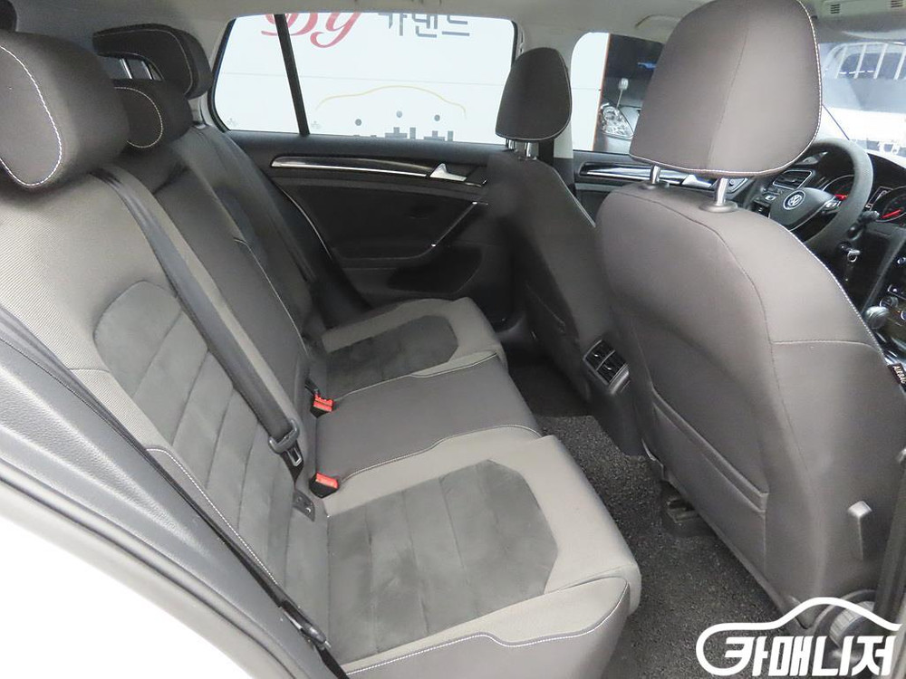 [폭스바겐]골프 7세대 2.0 TDI #3월급매--6