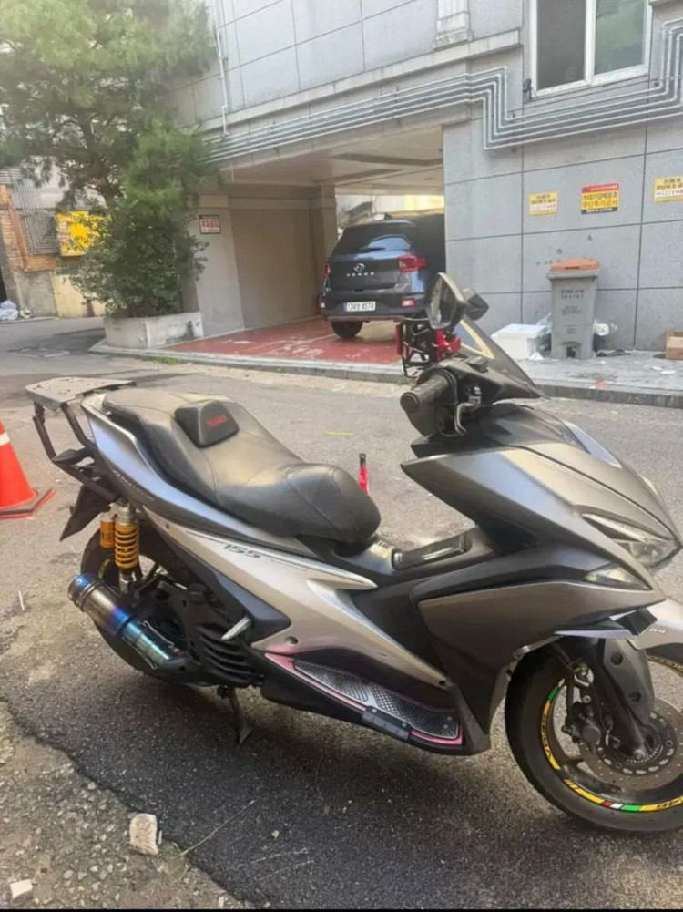 야마하 에어록스 (nvx) 155 이미지