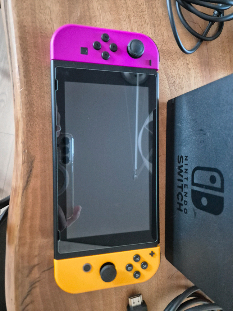 닌텐도 스위치 배터리개선판--8