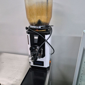 커피머신 [ 안핌 ] 슈퍼 카이마노 전자동 그라인더 (75mm) / 화이트 이미지