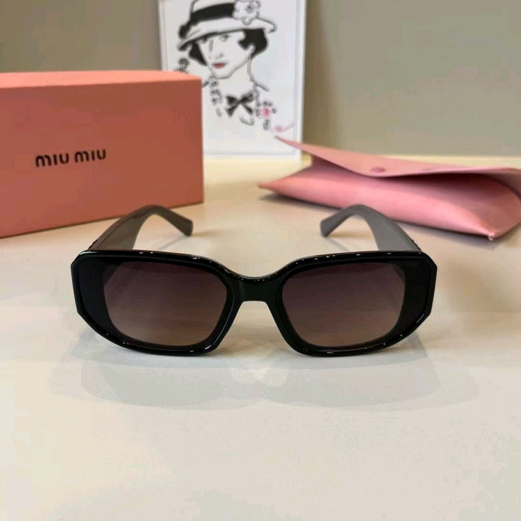 미우미우 MM 로고 선글라스 이미지