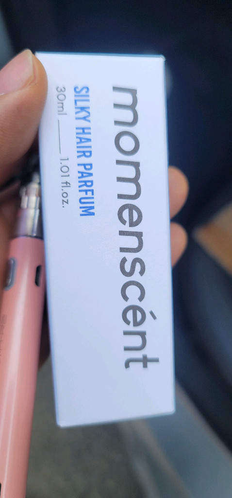 모멘센트 사봉블랑 실키 헤어퍼퓸 30ml (미개봉 새상품)새 상품 24000이에요모멘센트 헤어퍼퓸 판매합니다.비닐도 이미지
