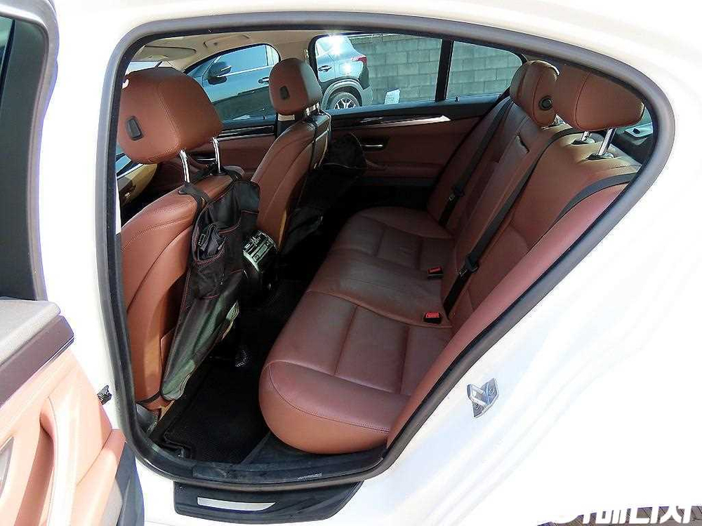 [BMW]5시리즈 (F10) 520d xDrive #3월급매--5