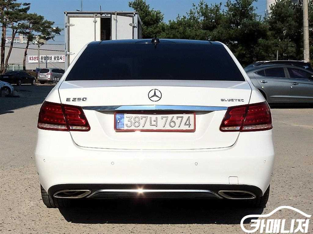 [벤츠]E-클래스 W212 E250 블루텍 4MATIC 아방가르드 (5인승) #3월급매--3