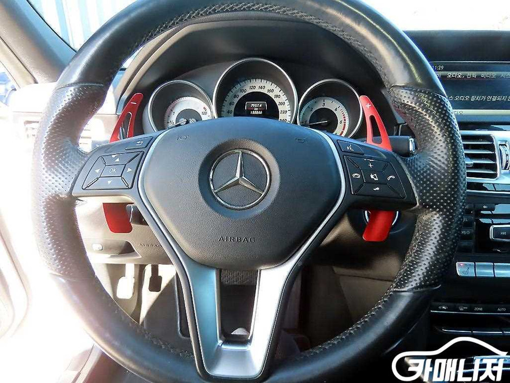 [벤츠]E-클래스 W212 E250 블루텍 4MATIC 아방가르드 (5인승) #3월급매--7