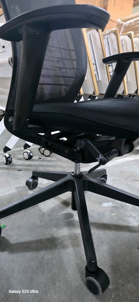 한샘 비츠 사무용 메쉬 의자--2