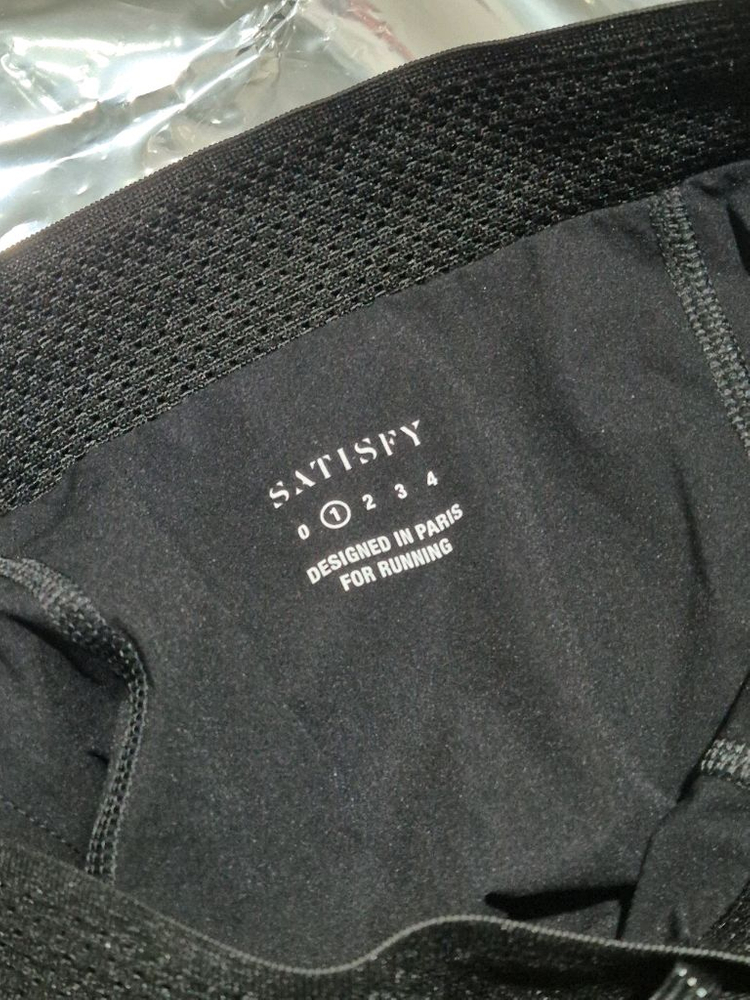 새티스파이 테크실크 8인치 쇼츠 블랙 1 급처 이미지