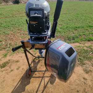 야마하 30마력 보트 선외기(보트 없슴) 이미지