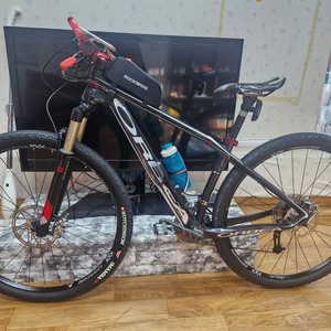 풀카본 MTB 자전거