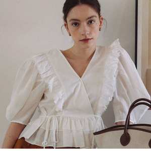 보카바카 로샤 러플 블라우스 이미지