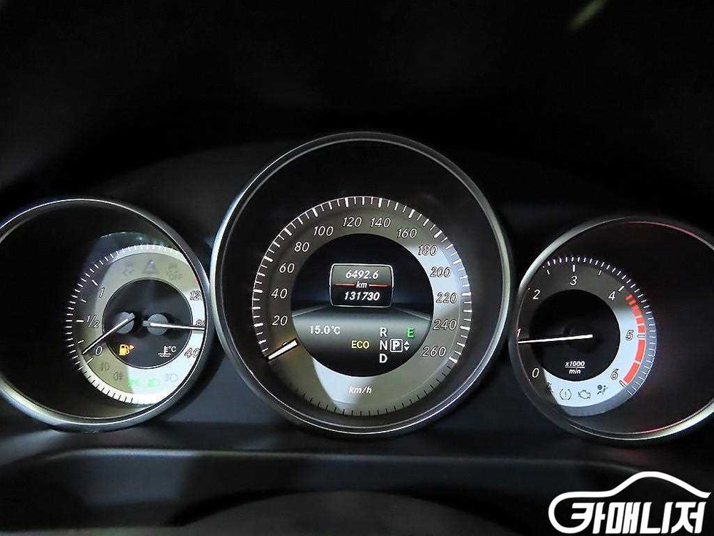 [벤츠]E-클래스 W212 E220 CDI 아방가르드 (5인승) #3월급매--8