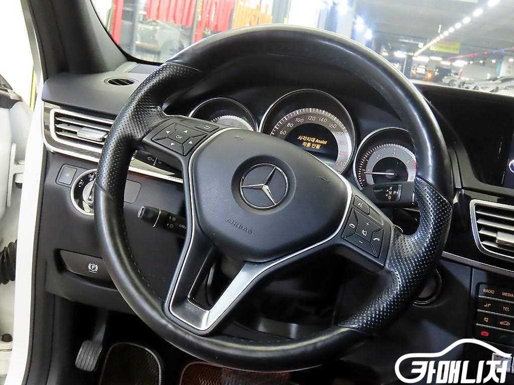[벤츠]E-클래스 W212 E220 CDI 아방가르드 (5인승) #3월급매--7