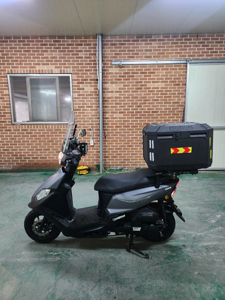 kr모터스 로디125 26년식 판매합니다--5